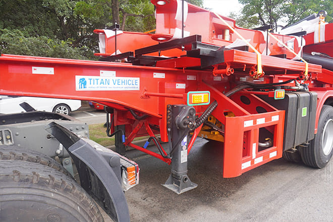 XCMG XCMG Side Loader Container Transport for Sale in Papua New Guinea - Полуприцеп-контейнеровоз/ Сменный кузов: фото 2 XCMG XCMG Side Loader Container Transport for Sale in Papua New Guinea - Полуприцеп-контейнеровоз/ Сменный кузов: фото 2