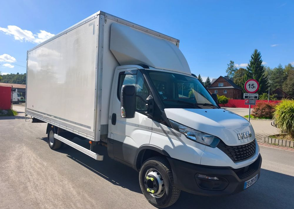 Iveco DAILY 70C18 KONTENER 5,5M obsługa silnika nowy rozrząd - Грузовик с закрытым кузовом: фото 2 Iveco DAILY 70C18 KONTENER 5,5M obsługa silnika nowy rozrząd - Грузовик с закрытым кузовом: фото 2