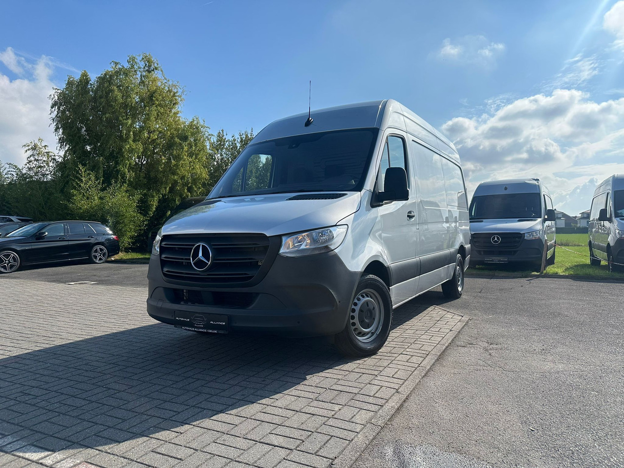 MERCEDES-BENZ Sprinter - Цельнометаллический фургон: фото 2 MERCEDES-BENZ Sprinter - Цельнометаллический фургон: фото 2