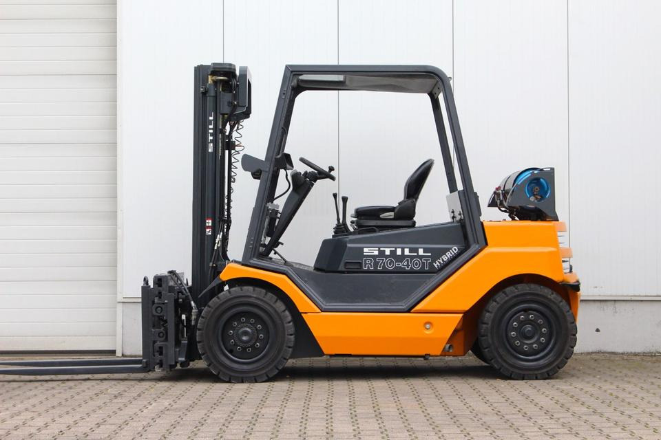 STILL R70-40T Gas Triplex 4t Klammergabel - Газовый погрузчик: фото 4 STILL R70-40T Gas Triplex 4t Klammergabel - Газовый погрузчик: фото 4