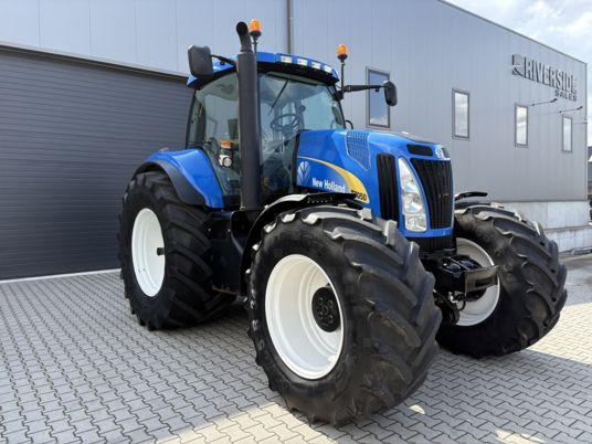 New Holland T8050 - Трактор: фото 1 New Holland T8050 - Трактор: фото 1