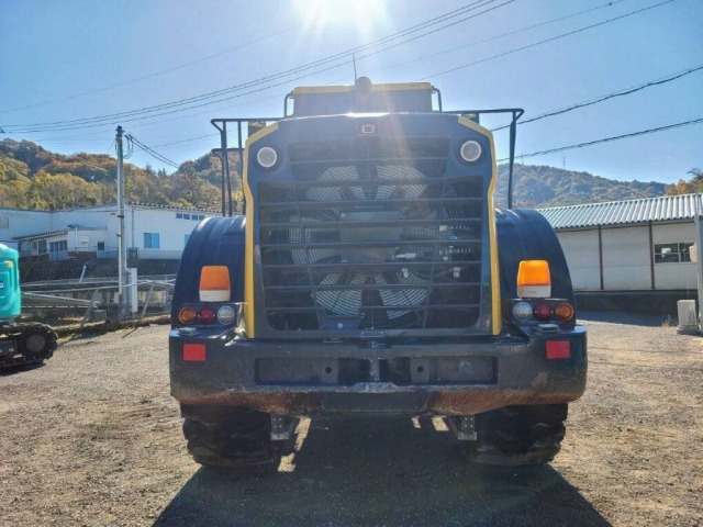 KOMATSU WA380-8 - Колёсный погрузчик: фото 4 KOMATSU WA380-8 - Колёсный погрузчик: фото 4