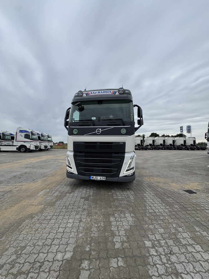 VOLVO FH 500 TC / Norwegian boogie 6x2 - Тягач: фото 3 VOLVO FH 500 TC / Norwegian boogie 6x2 - Тягач: фото 3