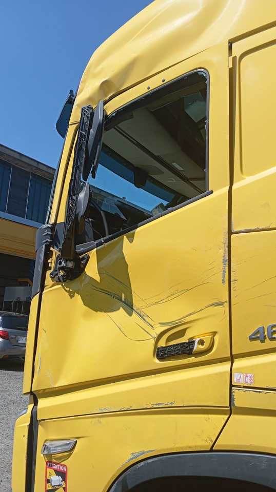 VOLVO FH I-Save - Тягач: фото 3 VOLVO FH I-Save - Тягач: фото 3