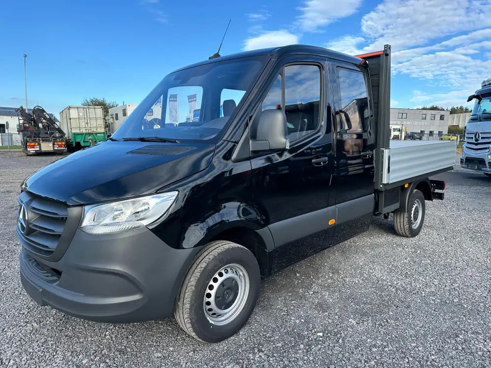 Mercedes-Benz Sprinter 317 CDI * BRAND NEW*CREW CAB 7 SEATS - Малотоннажный бортовой грузовик, Грузопассажирский фургон: фото 1 Mercedes-Benz Sprinter 317 CDI * BRAND NEW*CREW CAB 7 SEATS - Малотоннажный бортовой грузовик, Грузопассажирский фургон: фото 1
