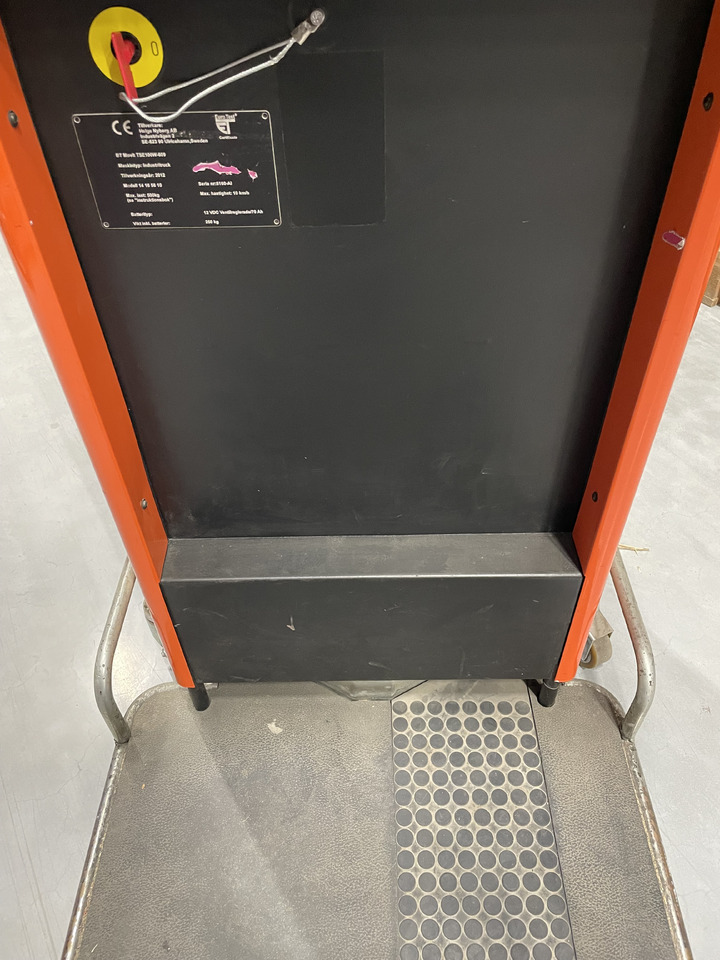 BT 609 AC TT - Сборщик заказов: фото 4 BT 609 AC TT - Сборщик заказов: фото 4