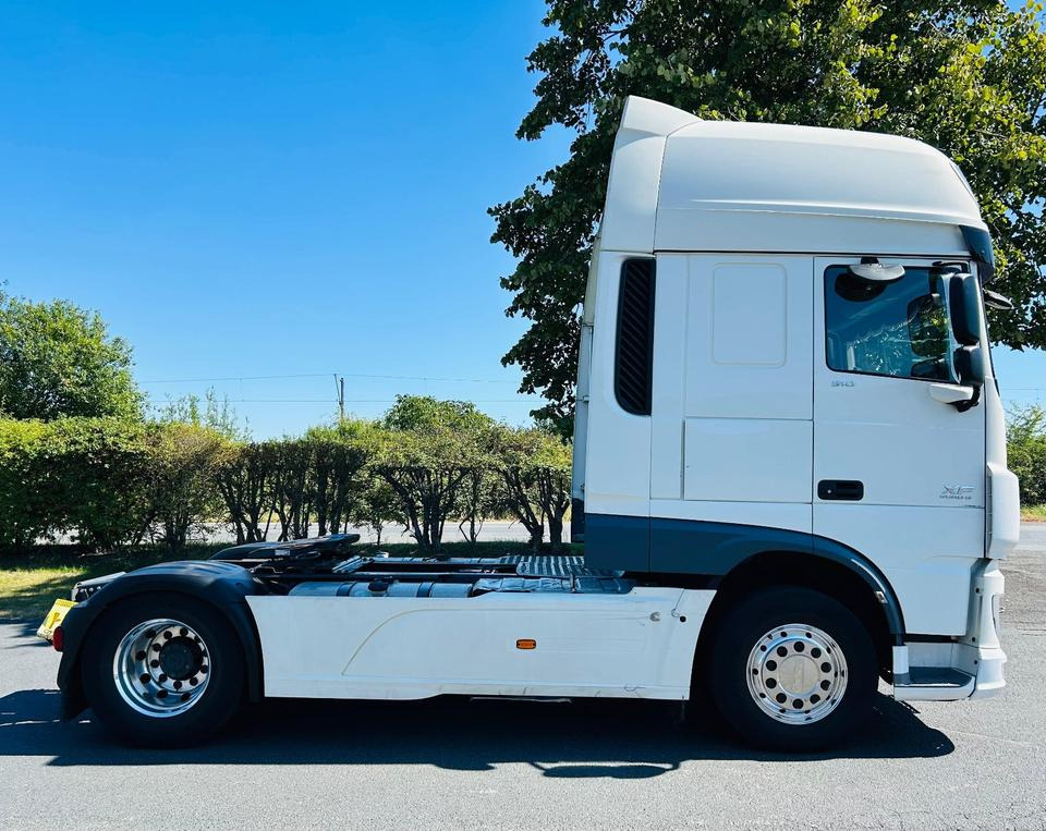 DAF DAF XF 510 + Euro 6 + Super SC + Standklima + 2 Tanks - Тягач: фото 3 DAF DAF XF 510 + Euro 6 + Super SC + Standklima + 2 Tanks - Тягач: фото 3