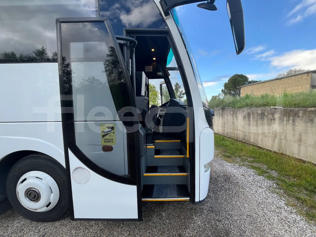 Туристический автобус Volvo Barbi Genesis: фото 15