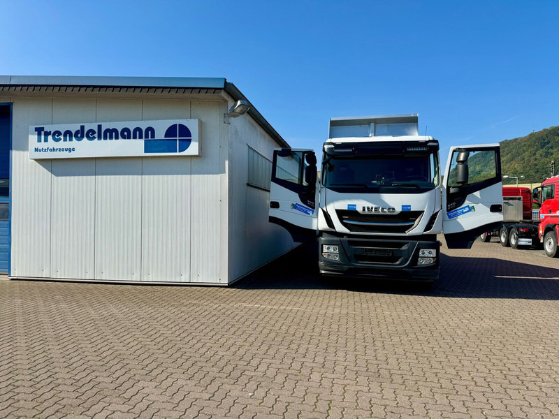 Iveco X-Way 570 AS 260XZ/HR 6x4 Hinterkipper Hardox Hydraulische Heckk - Самосвал: фото 3 Iveco X-Way 570 AS 260XZ/HR 6x4 Hinterkipper Hardox Hydraulische Heckk - Самосвал: фото 3