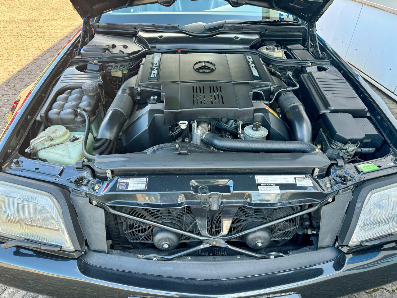 MERCEDES-BENZ SL 60 AMG H-Kennzeichen 2 Hand 15 jahre in zweit Besitz - Легковой автомобиль: фото 5 MERCEDES-BENZ SL 60 AMG H-Kennzeichen 2 Hand 15 jahre in zweit Besitz - Легковой автомобиль: фото 5