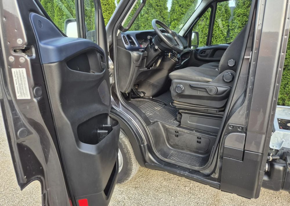 Iveco 35C18 3.0 180KM - Малотоннажный самосвал: фото 5 Iveco 35C18 3.0 180KM - Малотоннажный самосвал: фото 5