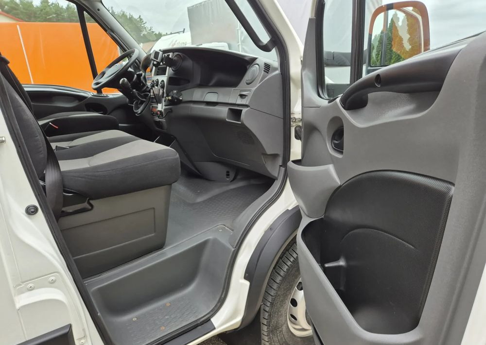 Малотоннажный бортовой грузовик Iveco 65c17 70c17 50c15 3.0 170KM: фото 7