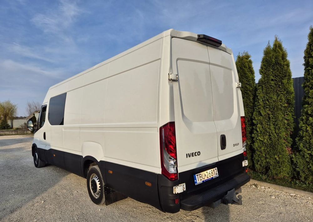 Iveco Iveco 35s18 3.0 180KM Brygadówka manual - Грузопассажирский фургон: фото 3 Iveco Iveco 35s18 3.0 180KM Brygadówka manual - Грузопассажирский фургон: фото 3