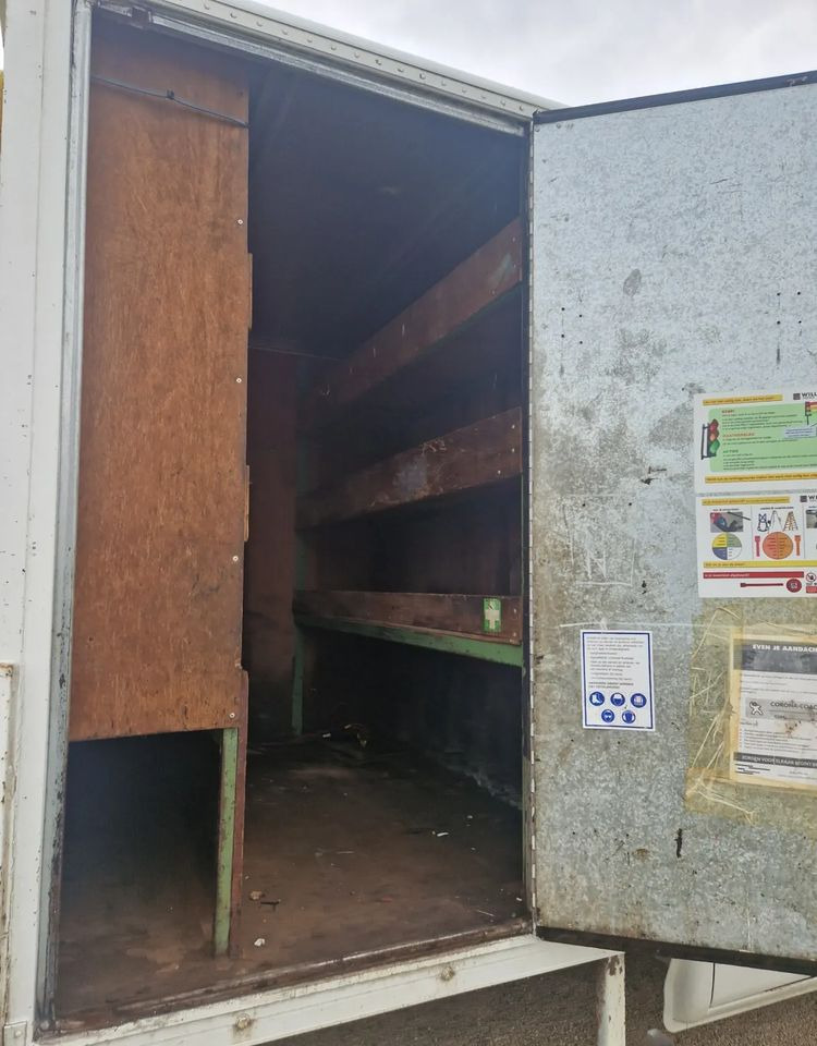 Skrzynia ładunkowa Sygnalizacja świetlna koguty Roboty drogowe, stan idealny! - Кузов платформа: фото 4 Skrzynia ładunkowa Sygnalizacja świetlna koguty Roboty drogowe, stan idealny! - Кузов платформа: фото 4