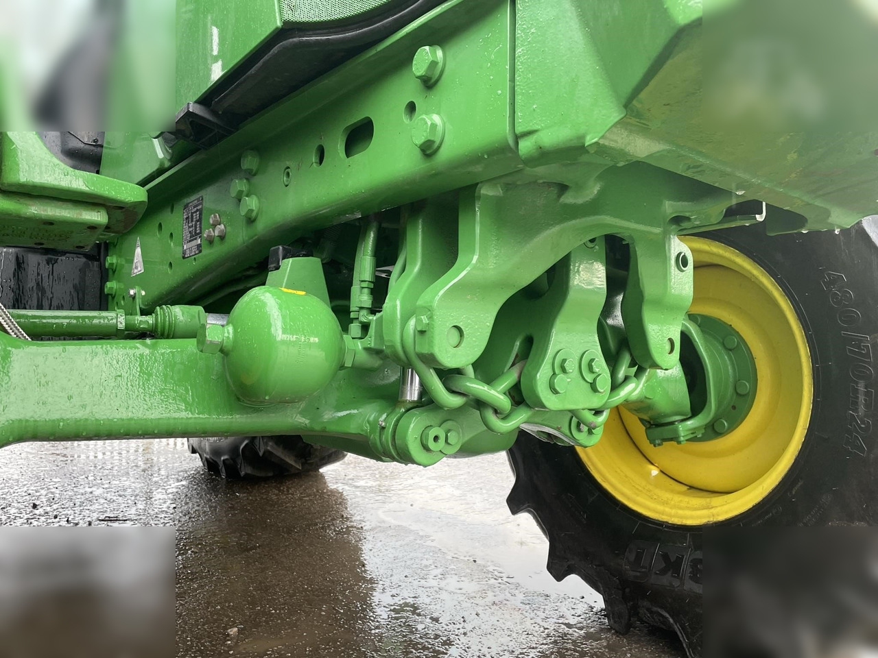 2017 JOHN DEERE 6130R - Трактор: фото 2 2017 JOHN DEERE 6130R - Трактор: фото 2