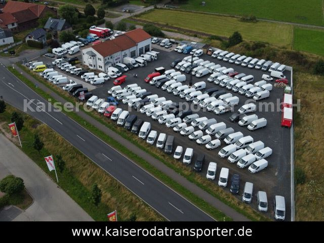 Volkswagen Caddy 2,0 TDI kurz DSG Werkst. Klima Sthzg. Navi - Цельнометаллический фургон: фото 2 Volkswagen Caddy 2,0 TDI kurz DSG Werkst. Klima Sthzg. Navi - Цельнометаллический фургон: фото 2