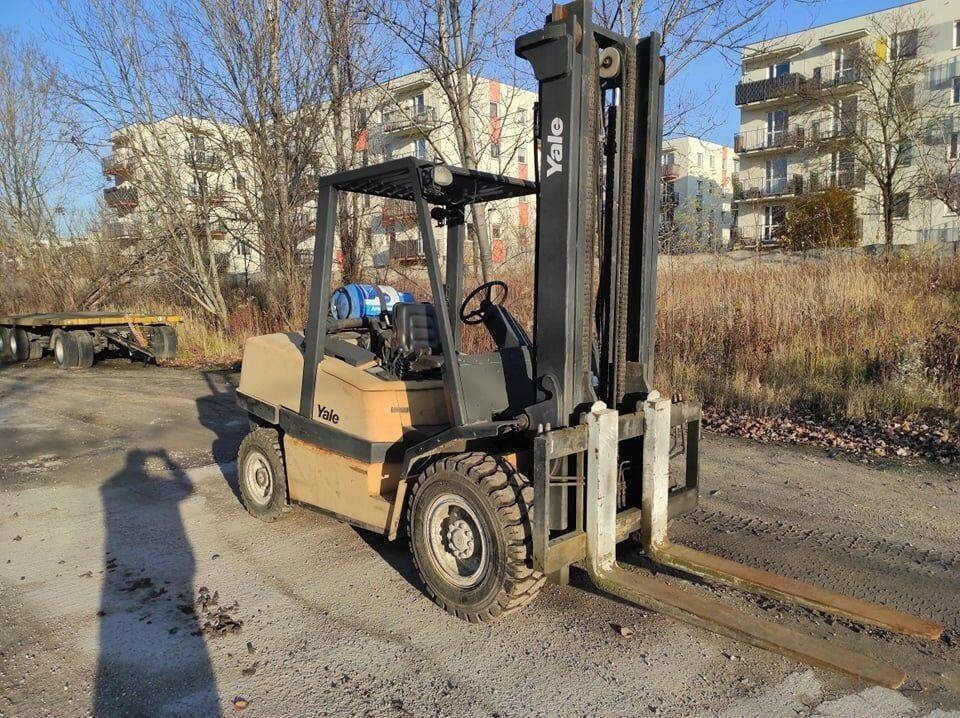Yale GLP110MJN - Погрузочно-разгрузочная техника: фото 3 Yale GLP110MJN - Погрузочно-разгрузочная техника: фото 3