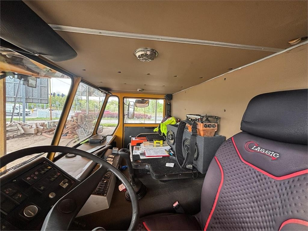 Spierings SK-365 AT-3 (400V + diesel) - Быстромонтируемый башенный кран: фото 4 Spierings SK-365 AT-3 (400V + diesel) - Быстромонтируемый башенный кран: фото 4