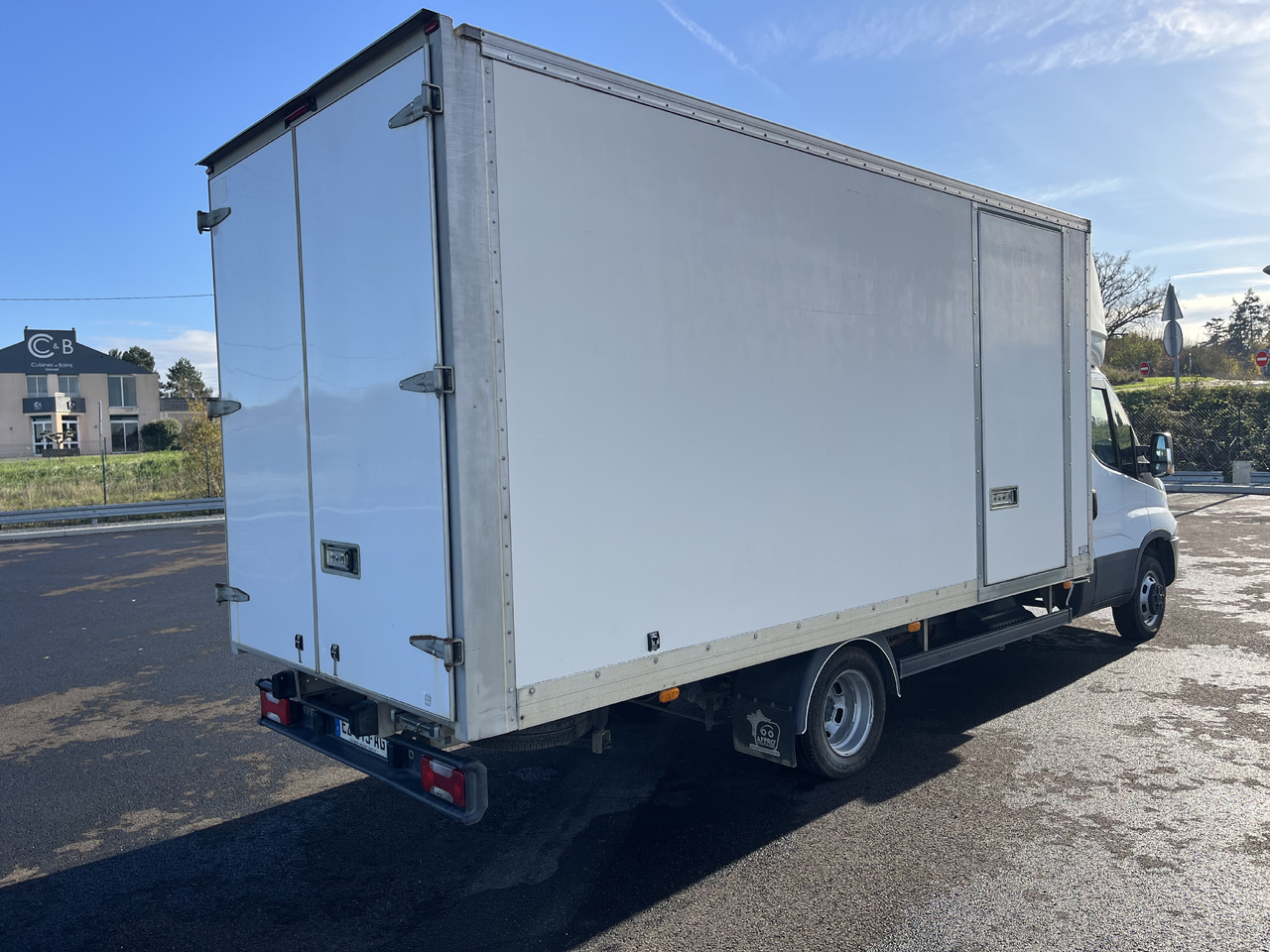 IVECO DAILY - Фургон с закрытым кузовом: фото 3 IVECO DAILY - Фургон с закрытым кузовом: фото 3