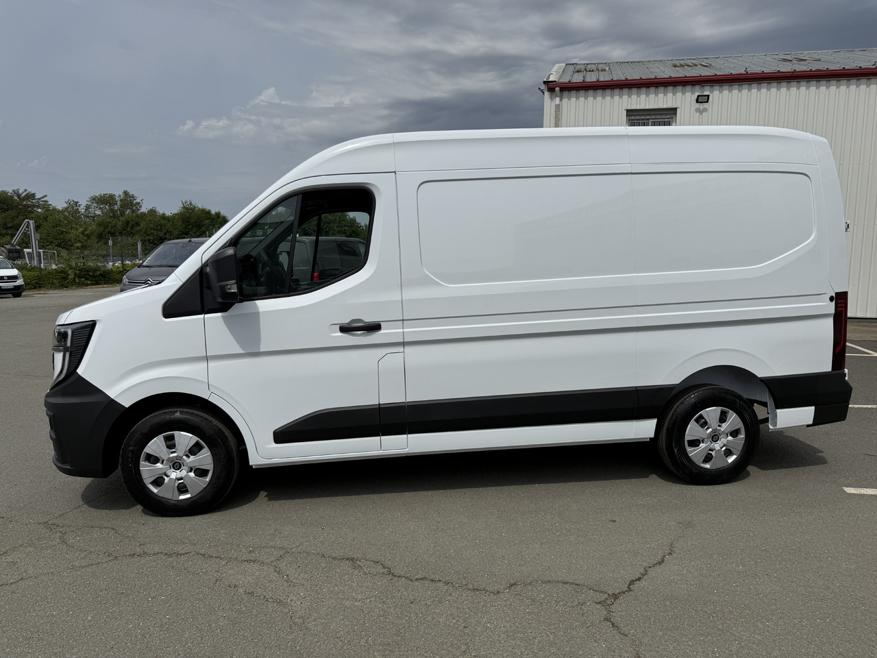 RENAULT MASTER 3T5 L2H2 EXTRA 2.0DCI150 - Цельнометаллический фургон: фото 5 RENAULT MASTER 3T5 L2H2 EXTRA 2.0DCI150 - Цельнометаллический фургон: фото 5