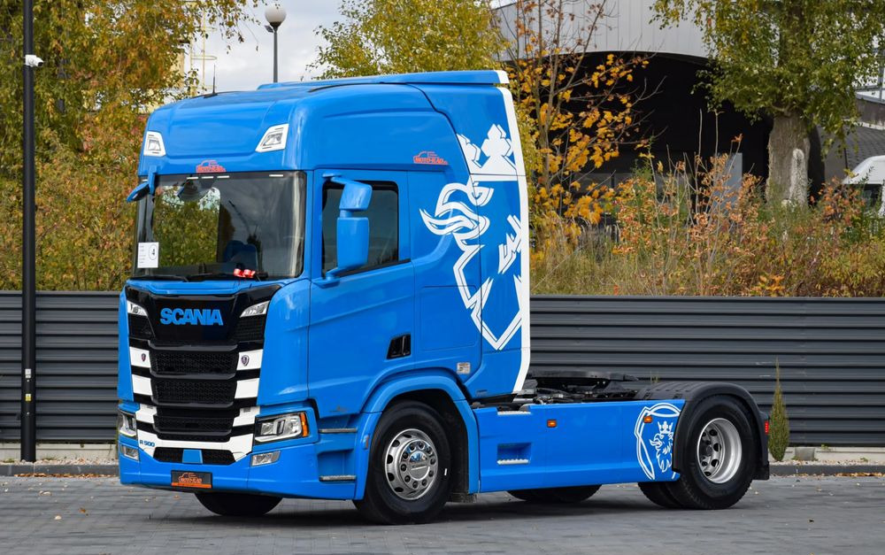 Scania R500 / FULL AIRMATIC / HYDRAULIKA / RETARDER / KLIMATYZACJA POSTOJOWA / ACC / KLIMA / FULL LEDY / FULL SPOILERY / NOWE OPONY / FULL OPCJA / WERSJA PREMIUM / SERWISOWANA / SPROWADZONA - Тягач: фото 1 Scania R500 / FULL AIRMATIC / HYDRAULIKA / RETARDER / KLIMATYZACJA POSTOJOWA / ACC / KLIMA / FULL LEDY / FULL SPOILERY / NOWE OPONY / FULL OPCJA / WERSJA PREMIUM / SERWISOWANA / SPROWADZONA - Тягач: фото 1