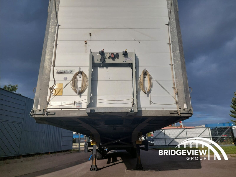 Schmitz Cargobull SCB*S3T - Тентованный полуприцеп: фото 4 Schmitz Cargobull SCB*S3T - Тентованный полуприцеп: фото 4