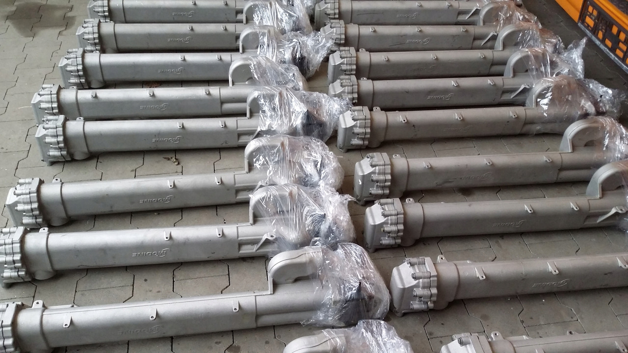 MAN F2000 TGA EGR TGX RECYRKULATOR D20,D26,D28 - Радиатор EGR для Грузовиков: фото 1 MAN F2000 TGA EGR TGX RECYRKULATOR D20,D26,D28 - Радиатор EGR для Грузовиков: фото 1