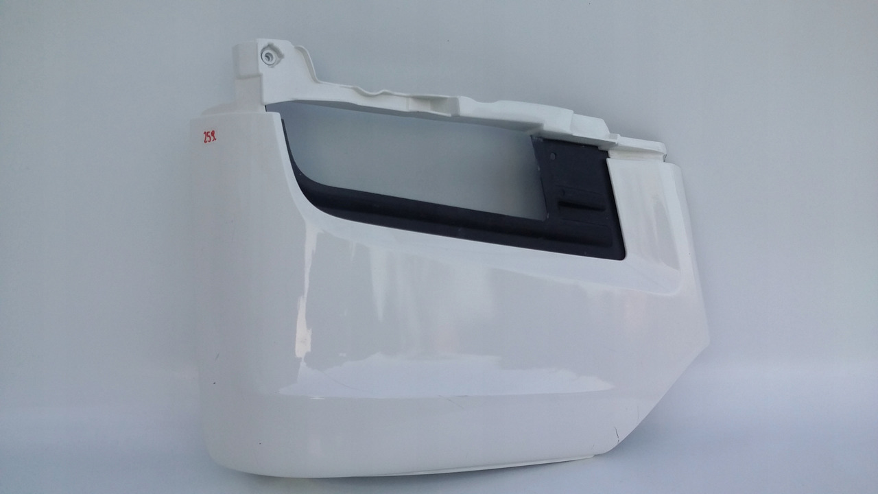 PRAWA OSŁONA NA HALOGEN MAN TGX EURO 6 ZDERZAK - Бампер для Грузовиков: фото 1 PRAWA OSŁONA NA HALOGEN MAN TGX EURO 6 ZDERZAK - Бампер для Грузовиков: фото 1