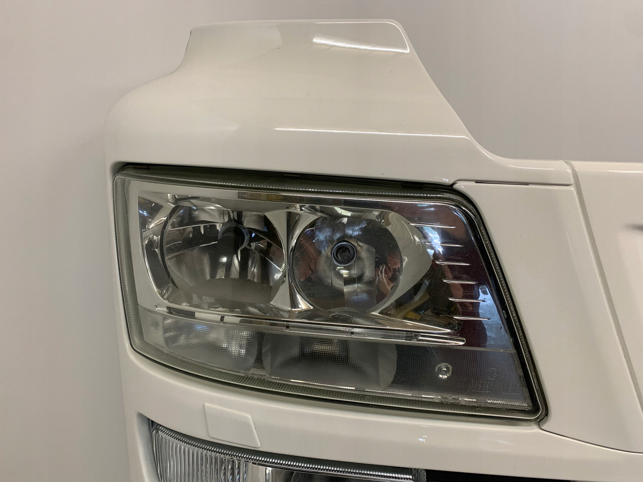 ZDERZAK XENON MAN TGS - Бампер для Грузовиков: фото 3 ZDERZAK XENON MAN TGS - Бампер для Грузовиков: фото 3