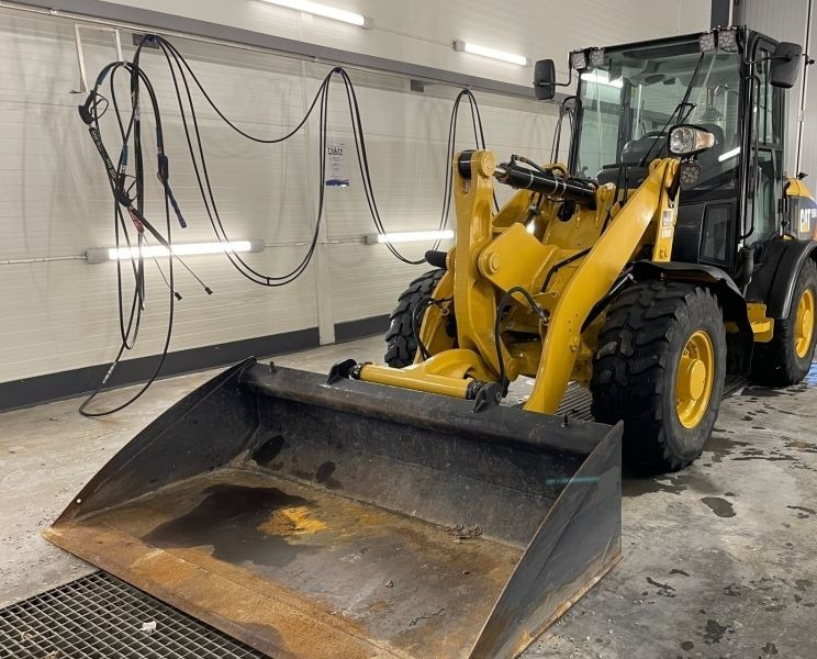 CAT 906 H 2 - Колёсный погрузчик: фото 1 CAT 906 H 2 - Колёсный погрузчик: фото 1