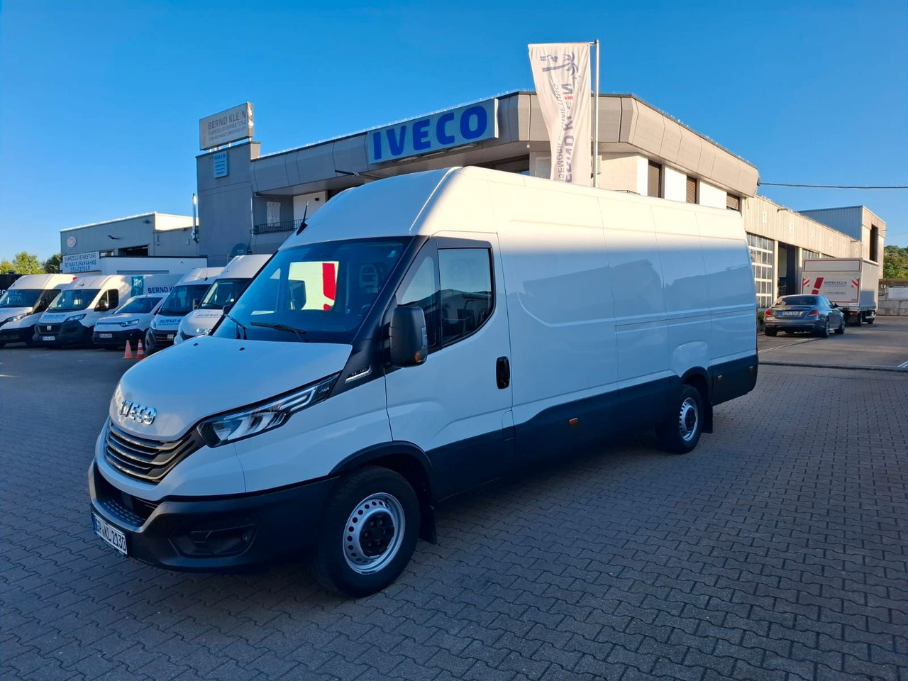 Iveco 35-160V/P, Luftfed., KLima, HiMatic, DAB,. - Цельнометаллический фургон: фото 1 Iveco 35-160V/P, Luftfed., KLima, HiMatic, DAB,. - Цельнометаллический фургон: фото 1