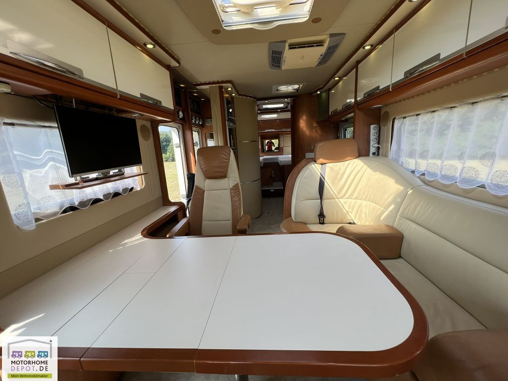 Carthago Liner 62 LE viele Extras - hohe Autarkie - Интегрированный автодом: фото 5 Carthago Liner 62 LE viele Extras - hohe Autarkie - Интегрированный автодом: фото 5