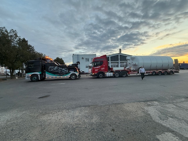 Эвакуатор MERCEDES-BENZ Actros 2043: фото 14 Эвакуатор MERCEDES-BENZ Actros 2043: фото 14