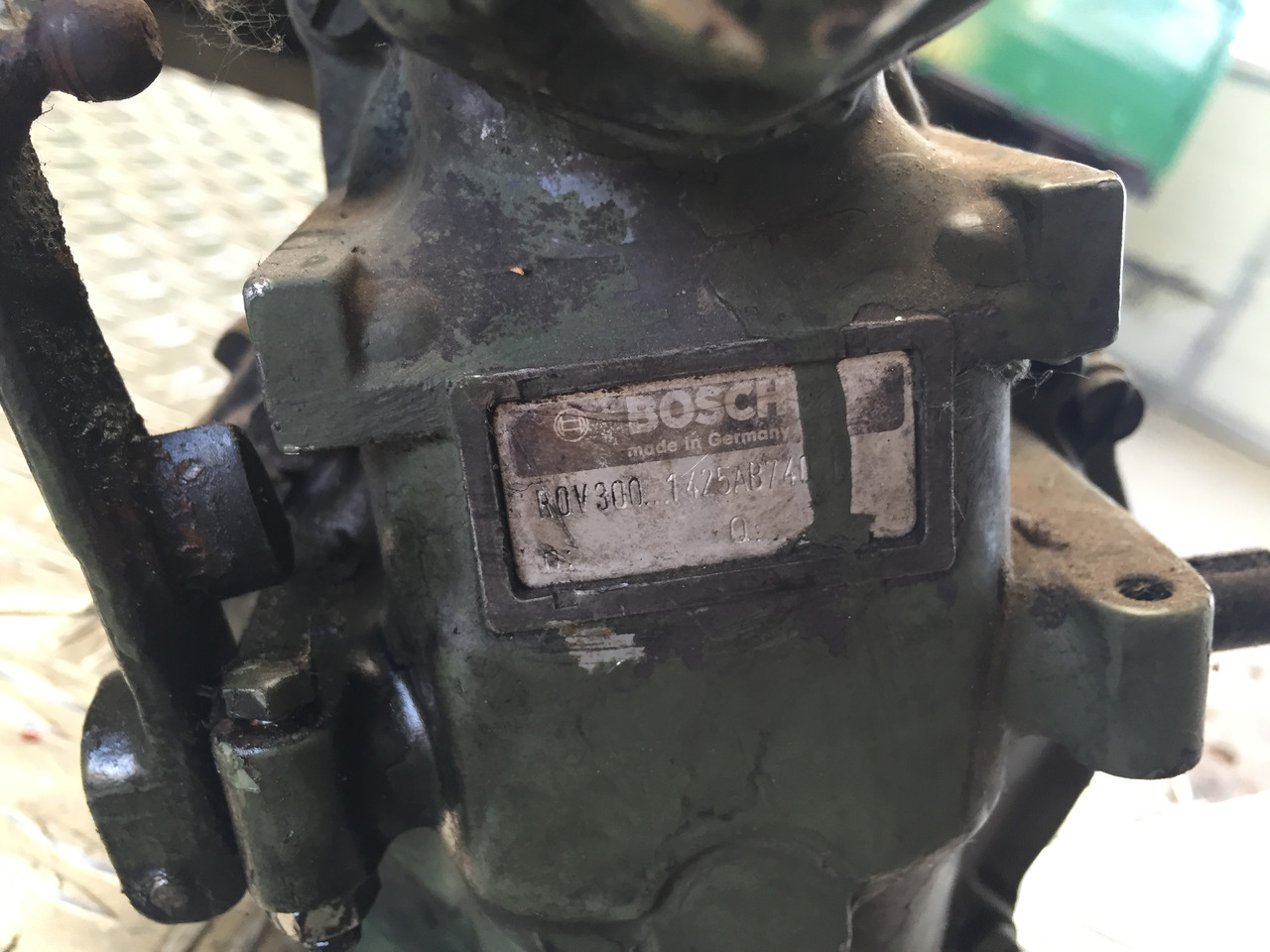 Gebrauchte Einspritzpumpe DB OM 314, Bosch - Nr. : 0 400 844 047 - Топливный насос для Грузовиков: фото 4 Gebrauchte Einspritzpumpe DB OM 314, Bosch - Nr. : 0 400 844 047 - Топливный насос для Грузовиков: фото 4