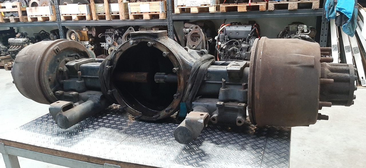 Gebrauchte MAN 18.272 Hypoidachse, HY 11 75 ( Achskörper ), Artikel - Nr. : 81.99999 - 9999 - Задняя ось для Грузовиков: фото 4 Gebrauchte MAN 18.272 Hypoidachse, HY 11 75 ( Achskörper ), Artikel - Nr. : 81.99999 - 9999 - Задняя ось для Грузовиков: фото 4