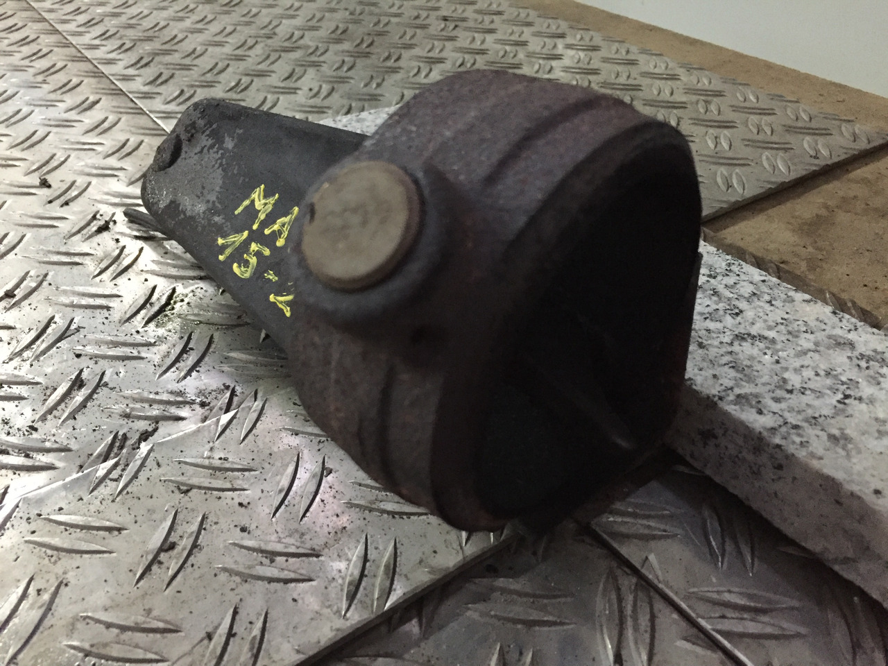 Gebrauchte Motorbremse MAN TGM 15.280, Abgasdrossel, Artikel - Nr.: 81.15601-0035 - Двигатель и запчасти для Грузовиков: фото 3 Gebrauchte Motorbremse MAN TGM 15.280, Abgasdrossel, Artikel - Nr.: 81.15601-0035 - Двигатель и запчасти для Грузовиков: фото 3