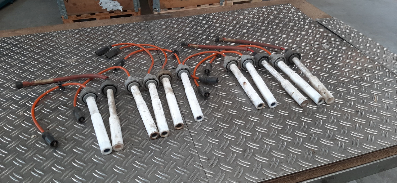 Gebrauchte Zündkabel für Waukesha Gasmotor, Artikel - Nr. : 81.99999 - 9999 - Электрическая система для Грузовиков: фото 1 Gebrauchte Zündkabel für Waukesha Gasmotor, Artikel - Nr. : 81.99999 - 9999 - Электрическая система для Грузовиков: фото 1