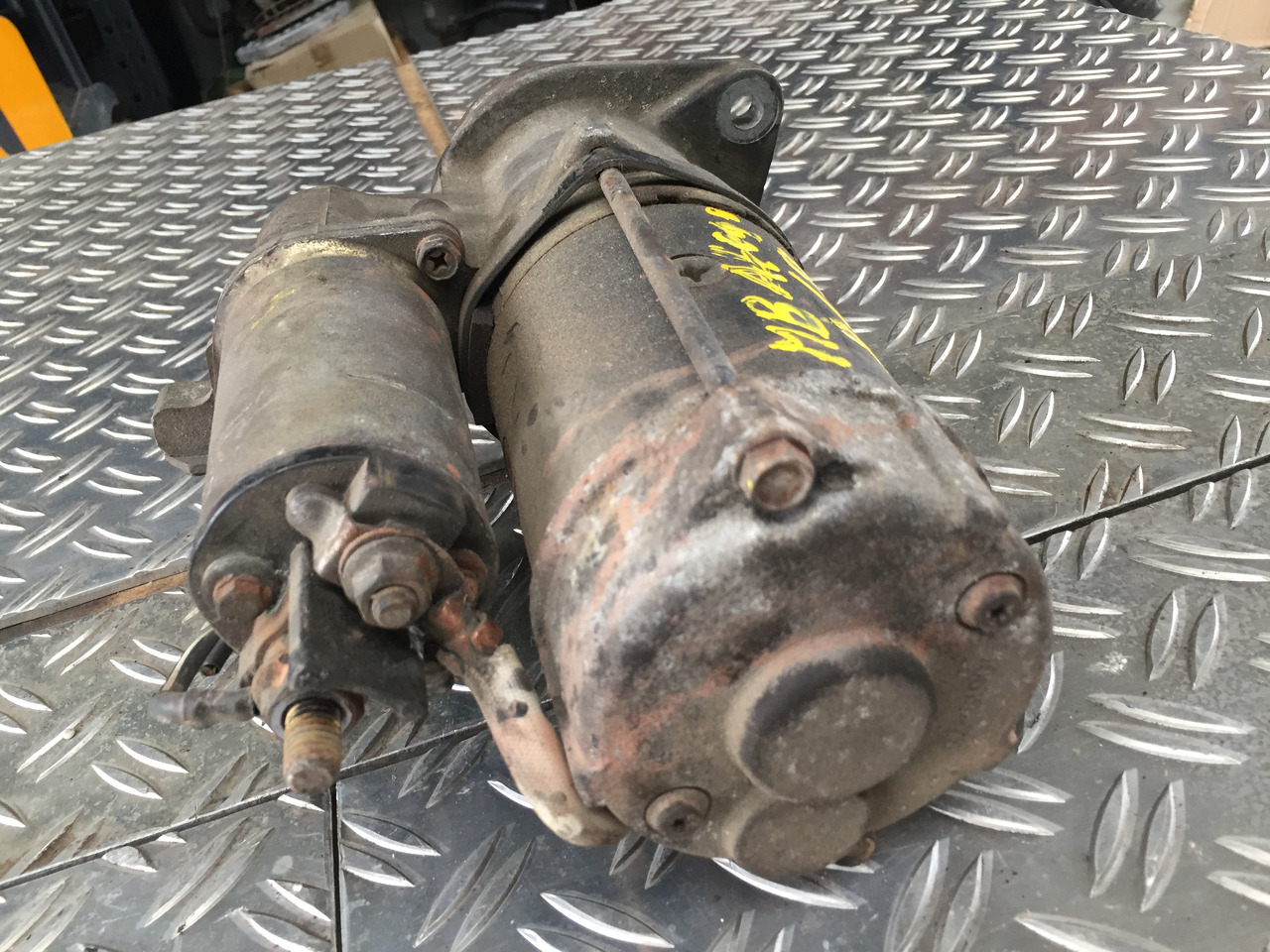 Стартер для Грузовиков Gebrauchter Anlasser MB Atego 8.18, Motor Typ : 904 LA, Artikel - Nr. : A 006 151 21 01: фото 6