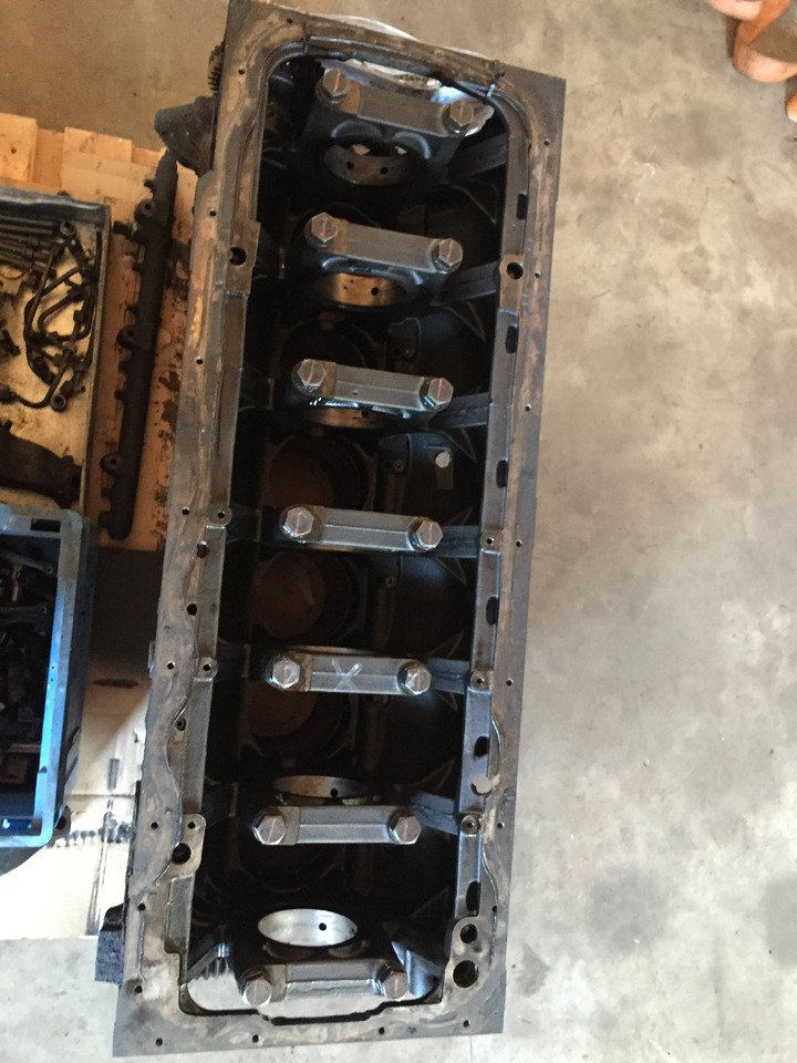 Gebrauchter Motorblock MAN TGA 19.440, Euro 4, Typ : D 2066 LF 31, Artikel - Nr. : 51.01102 - 6432 - Блок цилиндров для Грузовиков: фото 4 Gebrauchter Motorblock MAN TGA 19.440, Euro 4, Typ : D 2066 LF 31, Artikel - Nr. : 51.01102 - 6432 - Блок цилиндров для Грузовиков: фото 4