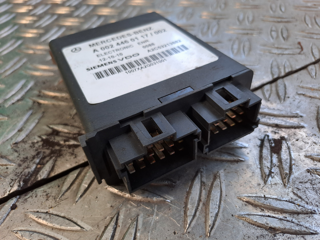 Gebrauchtes MB Atego 18.24 , Elektronik ENR Steuergerät, Artikel - Nr.: A 002 446 01 17 - Блок управления для Грузовиков: фото 3 Gebrauchtes MB Atego 18.24 , Elektronik ENR Steuergerät, Artikel - Nr.: A 002 446 01 17 - Блок управления для Грузовиков: фото 3