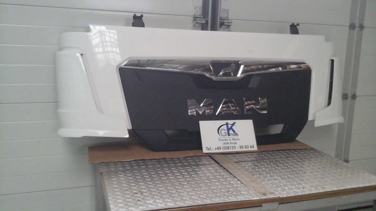 Neuwertige Frontklappe , weiß, schmal MAN TGM / TG3, Artikel - Nr.: 81.61110 - 6123 - Капот для Грузовиков: фото 3 Neuwertige Frontklappe , weiß, schmal MAN TGM / TG3, Artikel - Nr.: 81.61110 - 6123 - Капот для Грузовиков: фото 3