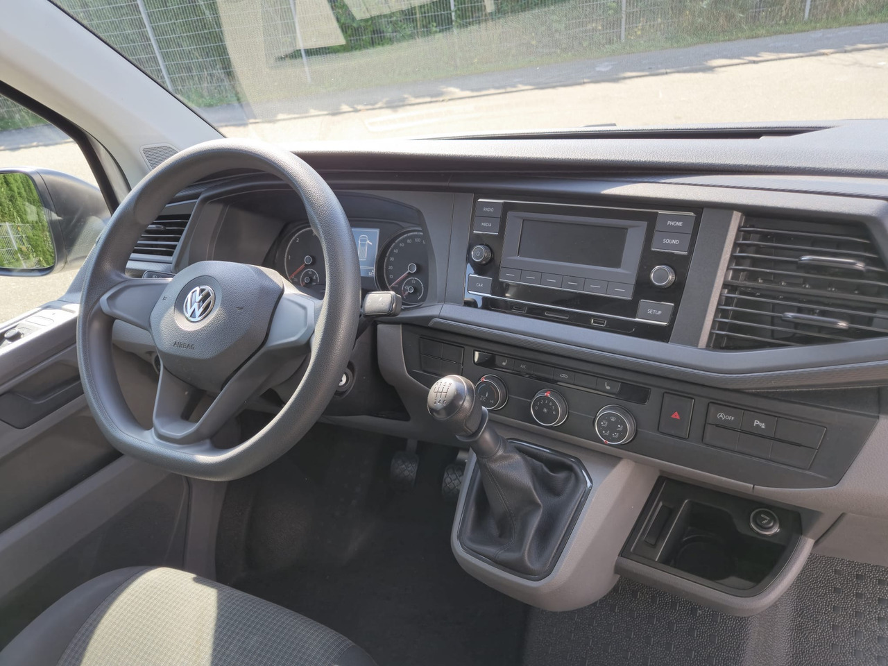 Цельнометаллический фургон VOLKSWAGEN T6.1 Transporter Kasten lang FWD: фото 13 Цельнометаллический фургон VOLKSWAGEN T6.1 Transporter Kasten lang FWD: фото 13