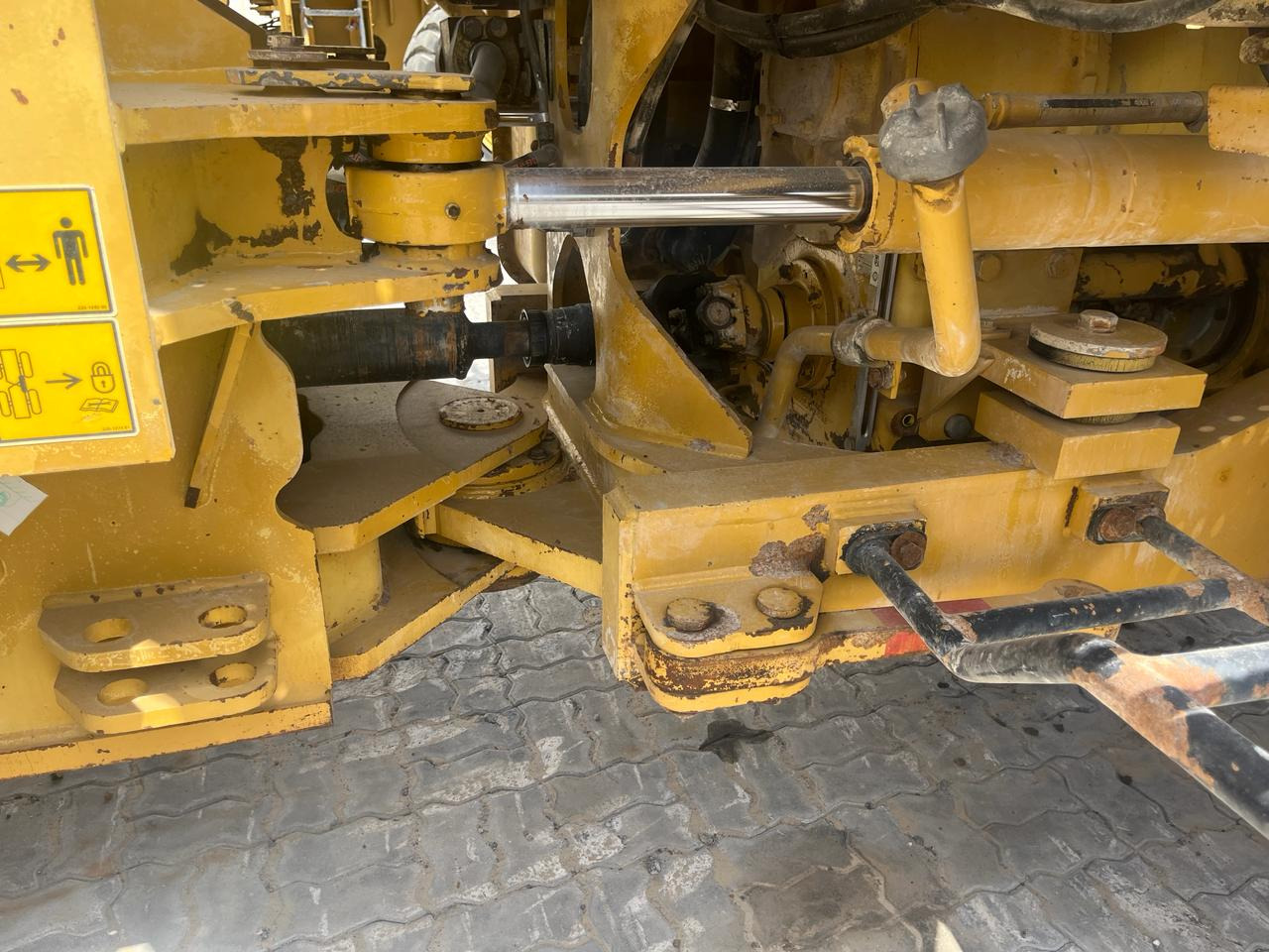 CATERPILLAR 966GII - Колёсный погрузчик: фото 5 CATERPILLAR 966GII - Колёсный погрузчик: фото 5