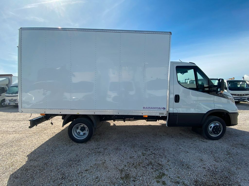Iveco Daily Koffer mit LBW SOFORT Euro6E Iveco Daily Koffer mit LBW SOFORT Euro6E - Фургон с закрытым кузовом: фото 2 Iveco Daily Koffer mit LBW SOFORT Euro6E Iveco Daily Koffer mit LBW SOFORT Euro6E - Фургон с закрытым кузовом: фото 2