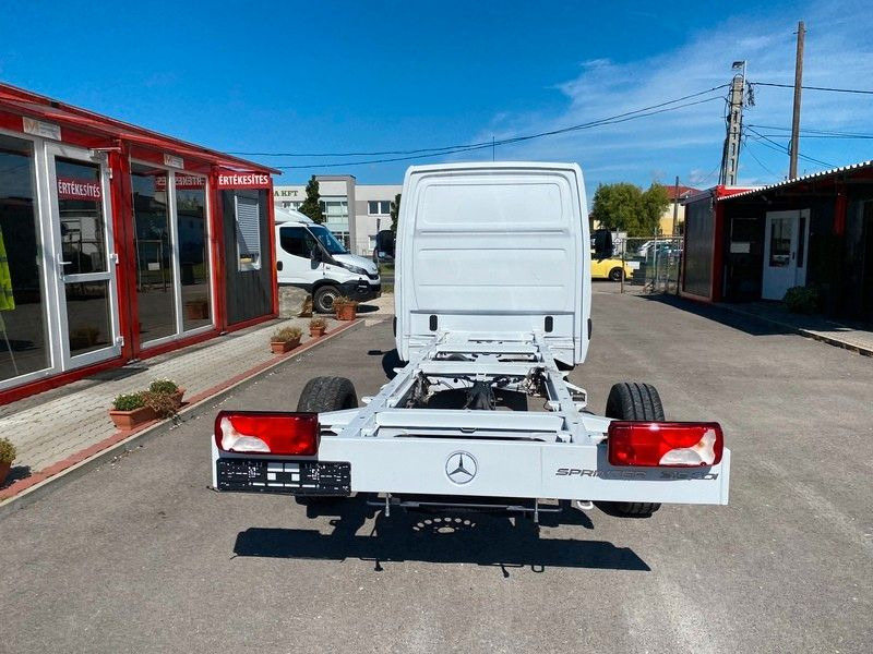 Mercedes-Benz Sprinter 319 Pritsche+Plane 3,5T Anhängelast - Тентованный фургон: фото 5 Mercedes-Benz Sprinter 319 Pritsche+Plane 3,5T Anhängelast - Тентованный фургон: фото 5