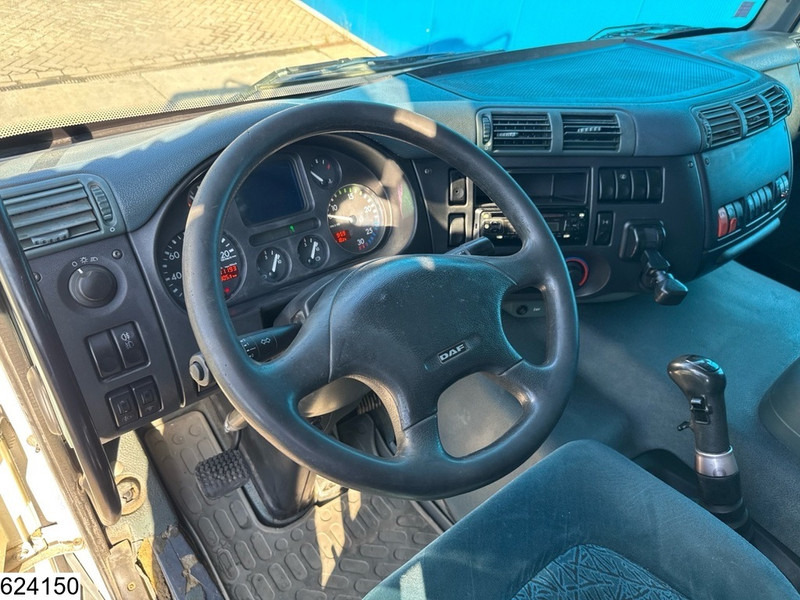 DAF CF 360 Euro 3, Fuel, Handgeschakeld, 14733 Liter, 5 Comp - Грузовик-цистерна: фото 5 DAF CF 360 Euro 3, Fuel, Handgeschakeld, 14733 Liter, 5 Comp - Грузовик-цистерна: фото 5