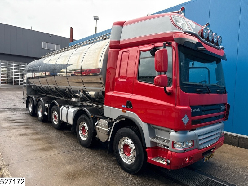 Ginaf X 5250 SE 10x4, EURO 5, 33.500 liter, Parcisa, Milk - Грузовик-цистерна: фото 2 Ginaf X 5250 SE 10x4, EURO 5, 33.500 liter, Parcisa, Milk - Грузовик-цистерна: фото 2