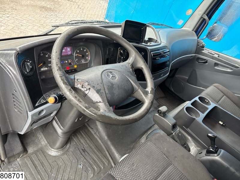 Mercedes-Benz Atego 1218 EURO 5 - Грузовик с закрытым кузовом: фото 5 Mercedes-Benz Atego 1218 EURO 5 - Грузовик с закрытым кузовом: фото 5