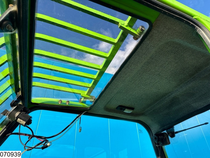 Телескопический погрузчик Merlo P35-13: фото 11