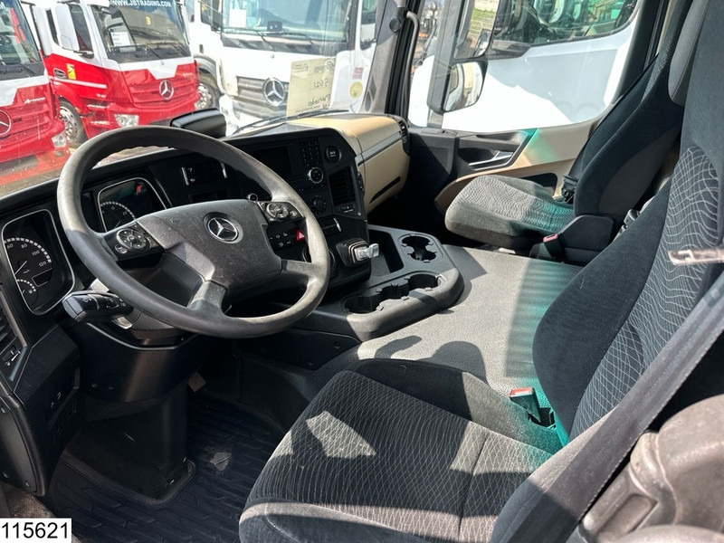 Mercedes-Benz Actros 1843 EURO 6 - Тягач: фото 4 Mercedes-Benz Actros 1843 EURO 6 - Тягач: фото 4
